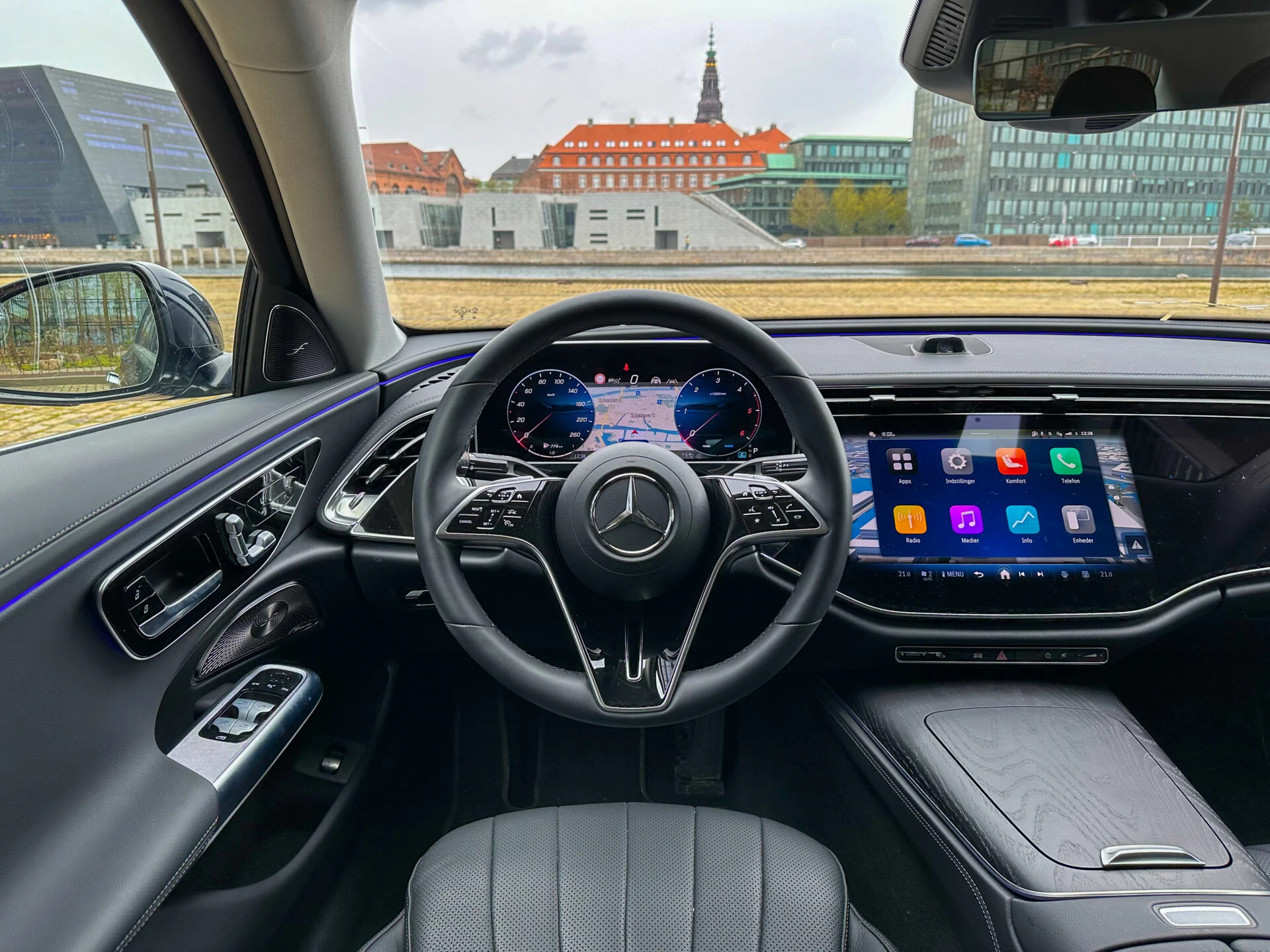 Mercedes-Benz E 220 d-03