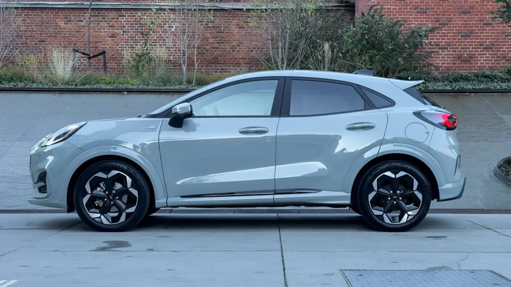 Ford Puma vs Toyota Yaris Cross (4)