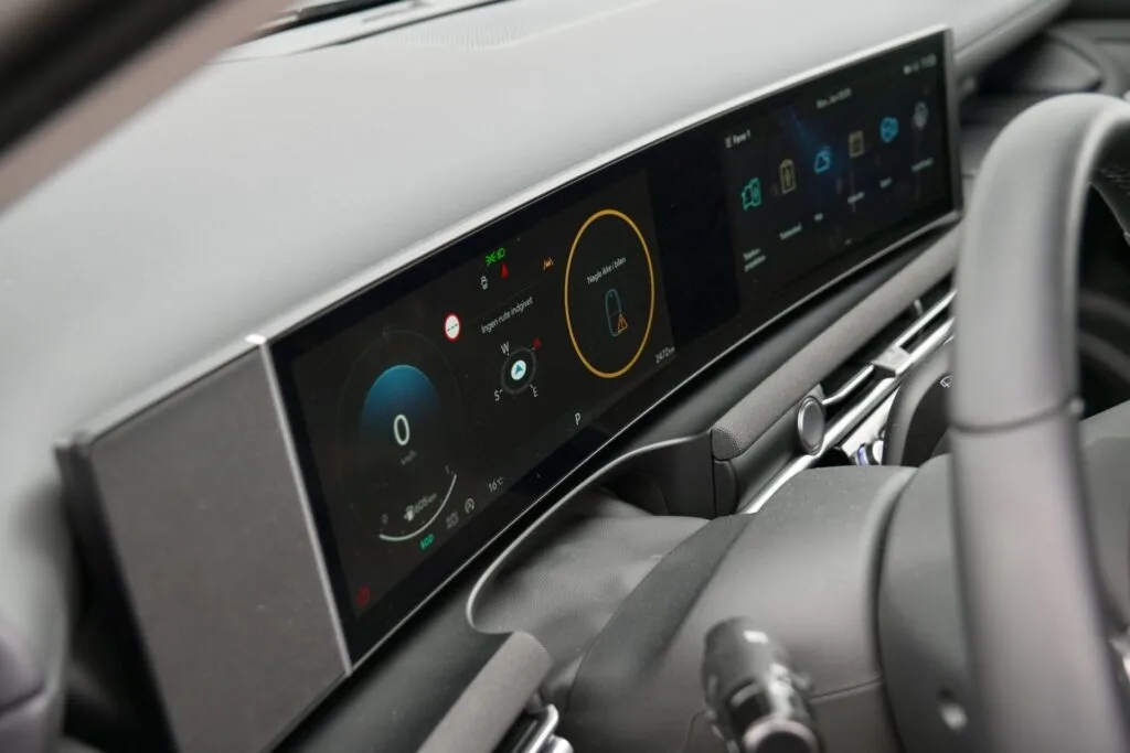 Nissan Qashqai vs Hyundai Tucson (21)