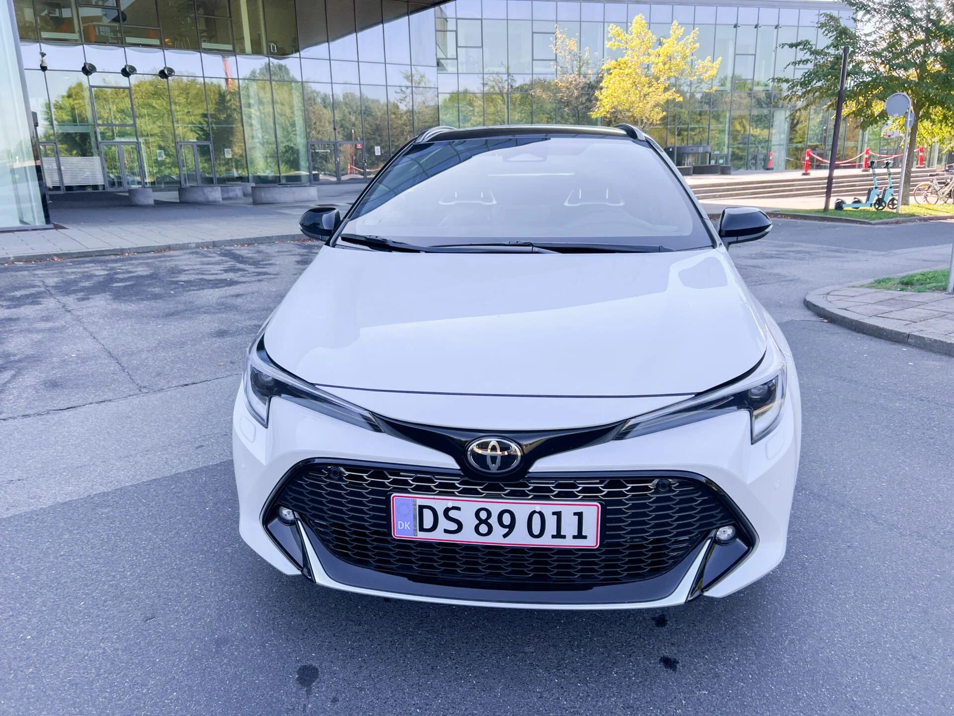 Toyota Corolla Touring Sports GR Sport-27