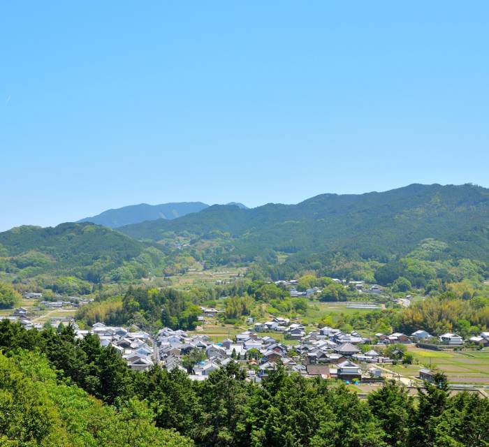 Amakashi-no-Oka Hill 01