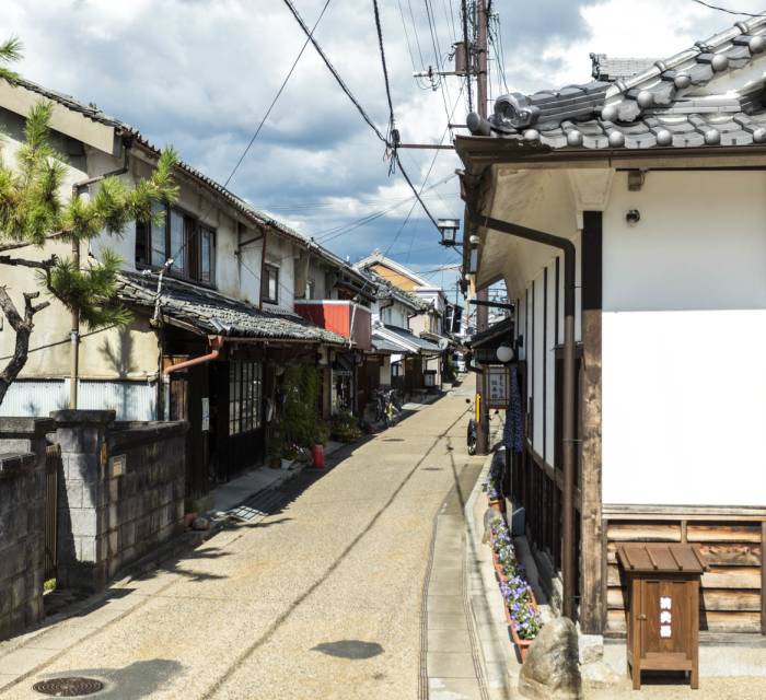 Gojo Shinmachi-dori Street 03