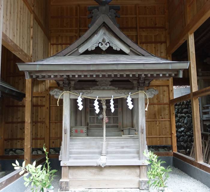 Kokuo Shrine 02