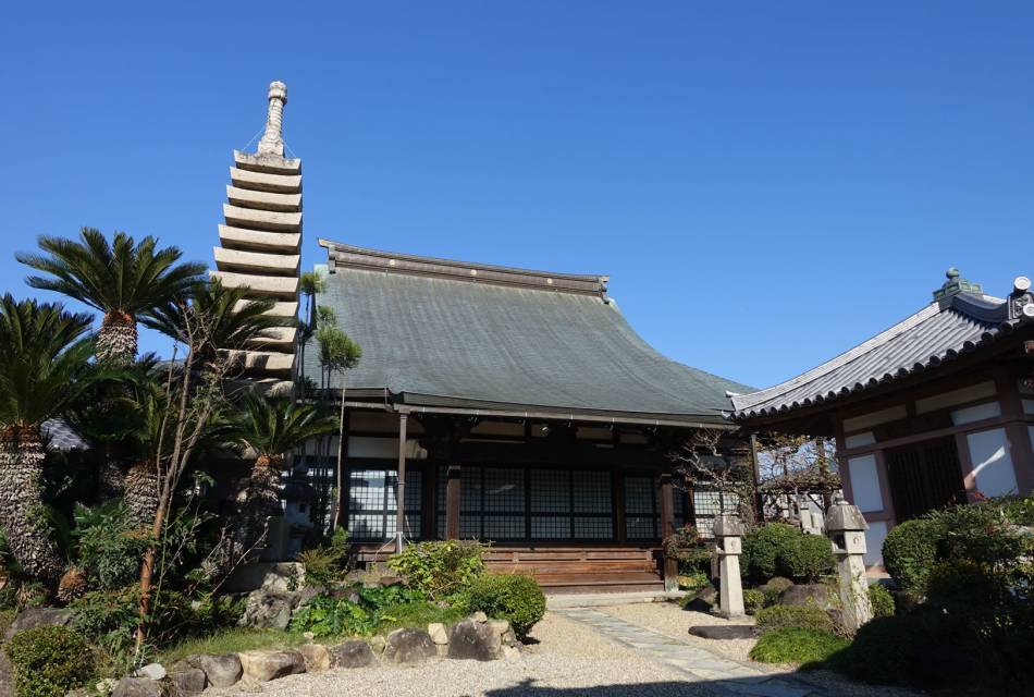 Nenbutsu-ji Temple 01