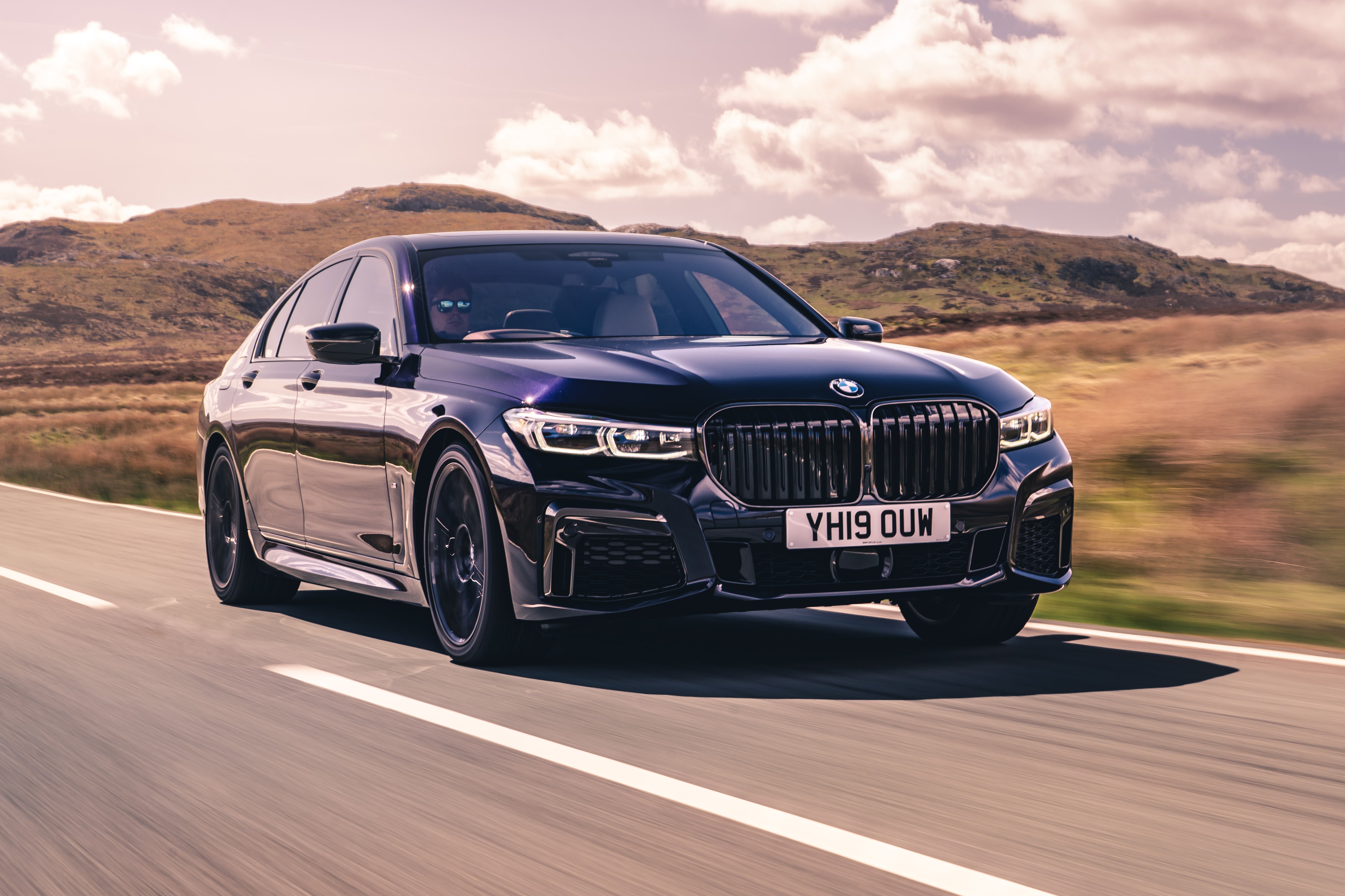 Opiniones de BMW Serie 7: Alta tecnología, lujo de primera clase | heycar