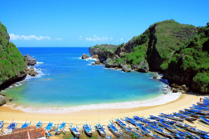 Pantai Ngrenehan