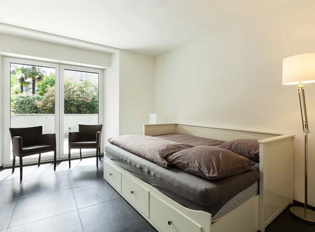 Stacked day bed guest bedroom ideas