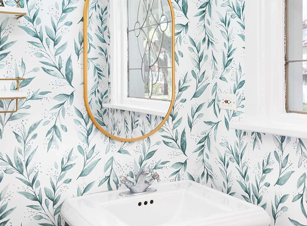 choose the right spot for bathroom wallpaper ideas
