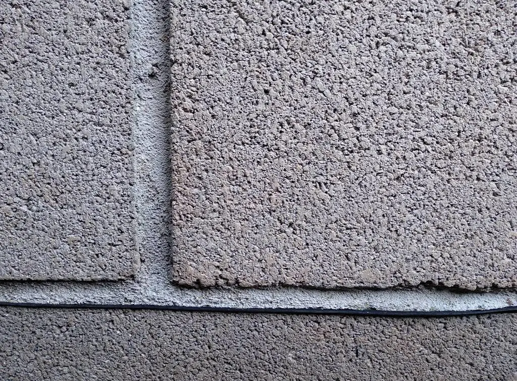 damp proofing work to an external wall structure