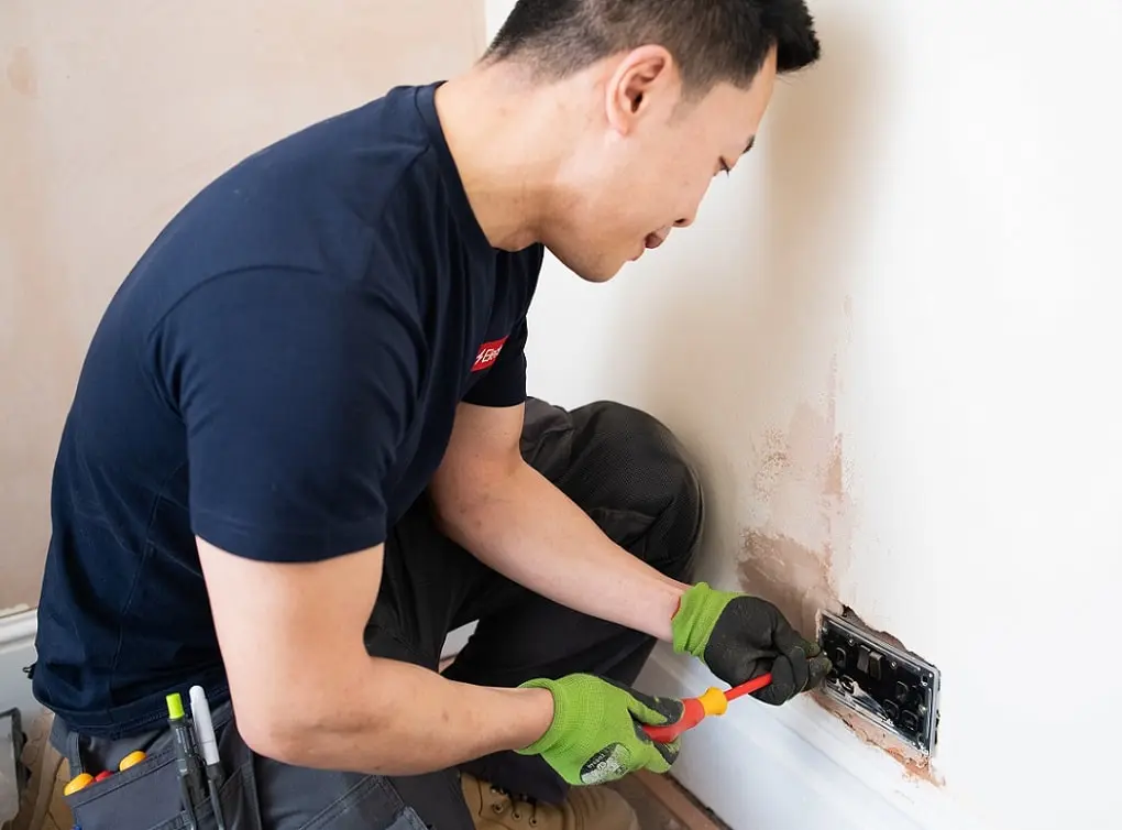 What’s the average electrician salary in the UK?
