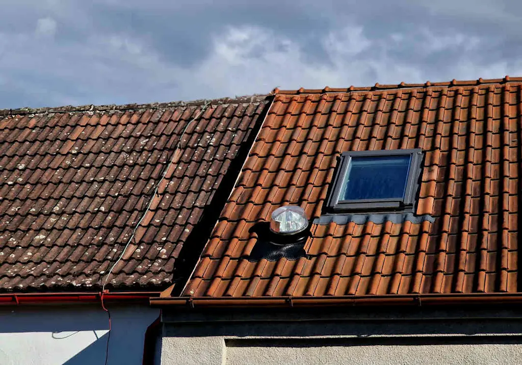 Sun tunnel roof light on tiled roof resized