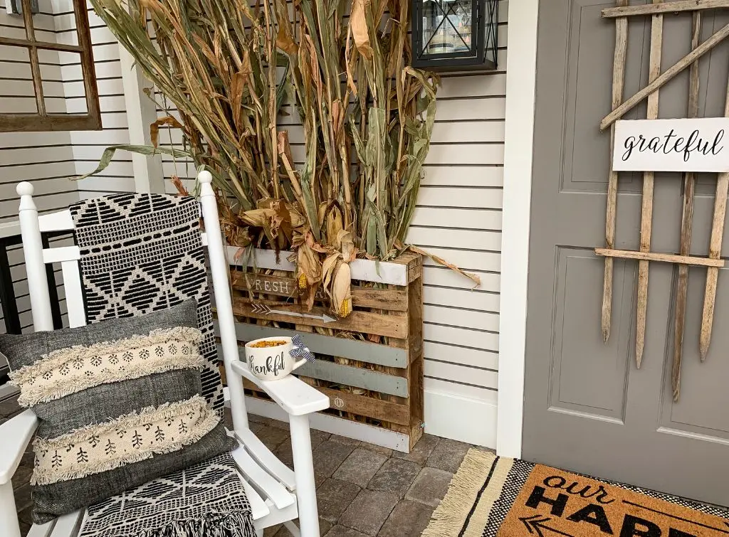 Whimsical front porch idea