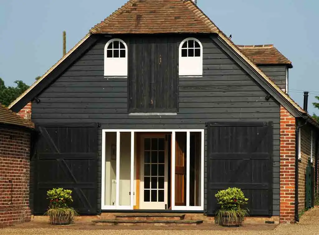 Barn and stables conversion ideas – a unique mix of old and new living