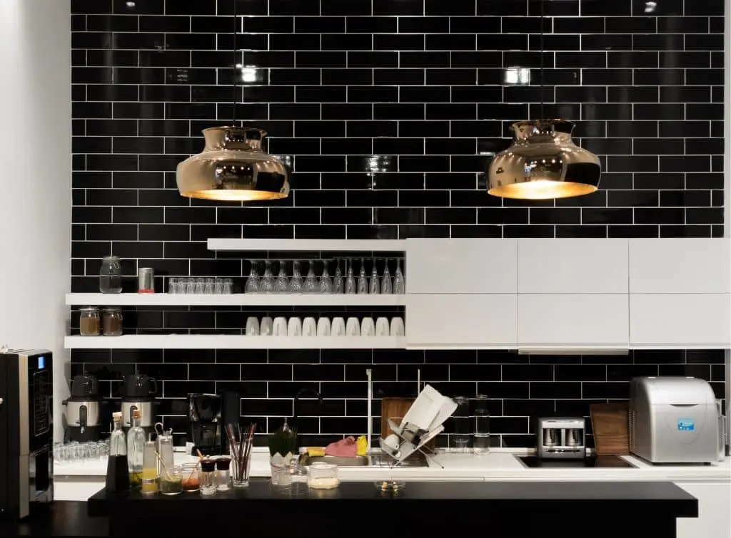 Black gloss metro kitchen splashback