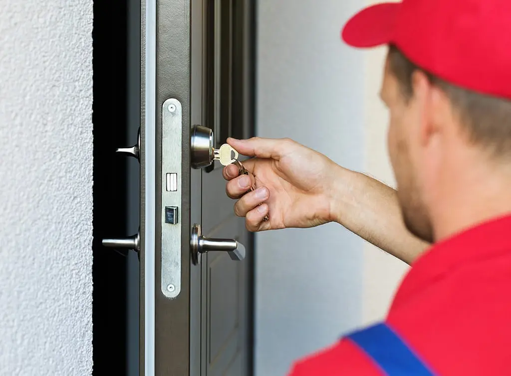 Find locksmiths near me