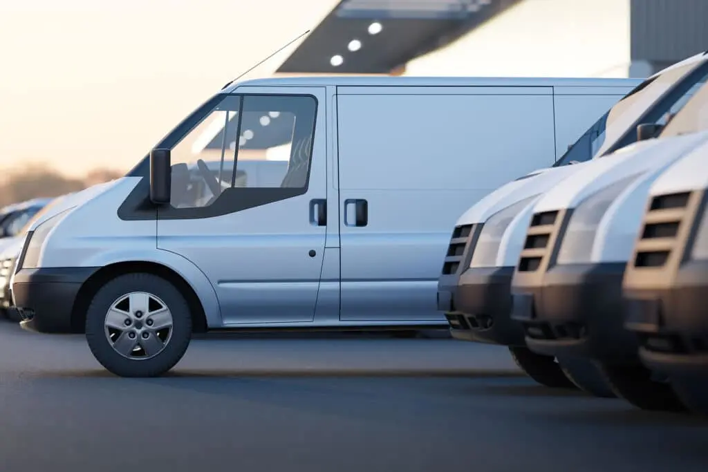 https://www.checkatrade.com/blog/wp-content/uploads/2022/01/how-to-save-fuel-when-driving-1024x683.jpg
