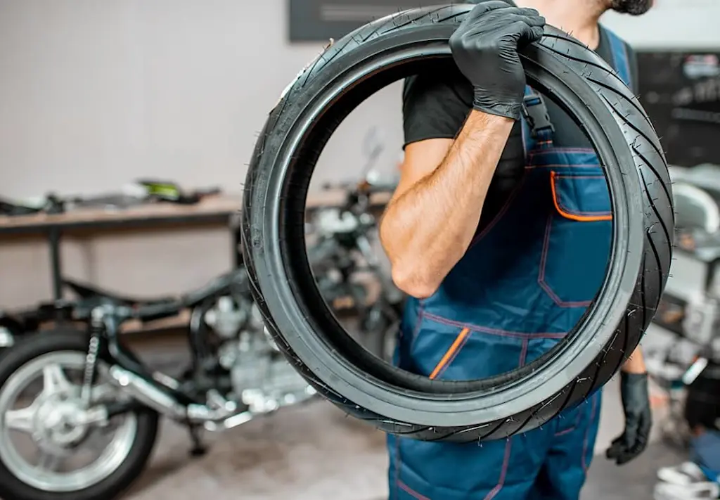 motorbike tyre repair