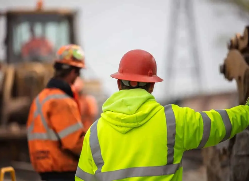 https://www.checkatrade.com/blog/wp-content/uploads/2023/02/construction-company-working-on-site-1024x746.jpeg