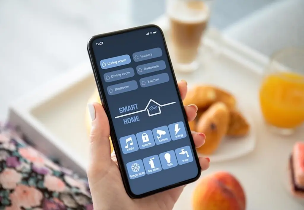 Mobile app for controlling thermostat