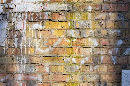 How to remove paint from brick