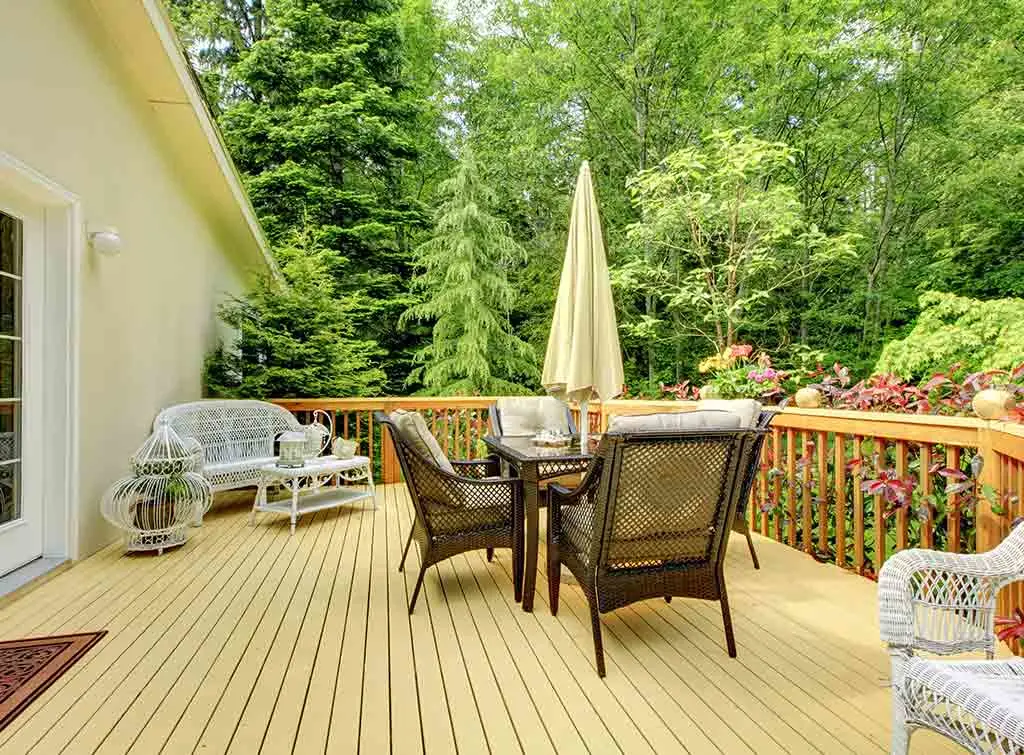 Fence and decking colour ideas
