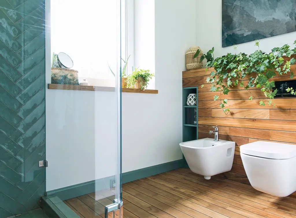 https://www.checkatrade.com/blog/wp-content/uploads/2023/09/Farmhouse-bathroom-decor-ideas-1.jpg