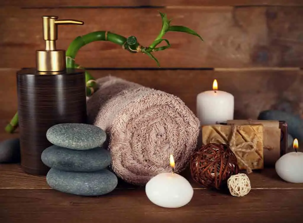 Traditional bathroom accessory ideas
