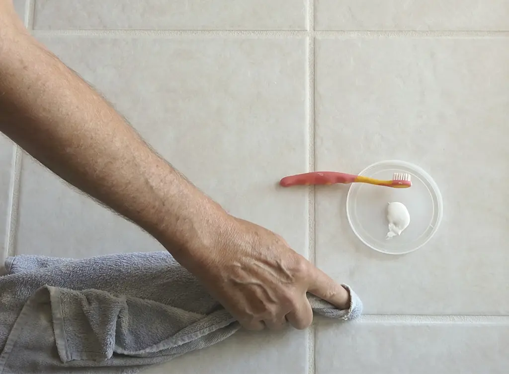 Can you change grout colour?