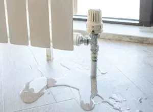 Radiator leaking water from the bottom