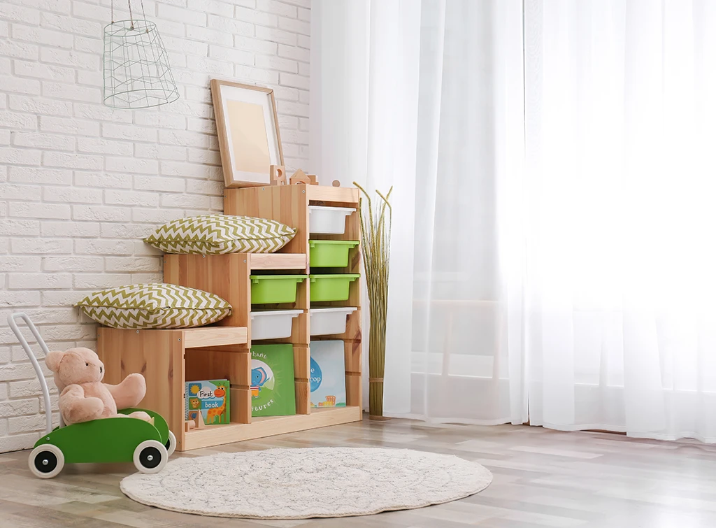 go for stepped storage in toddler bedroom ideas