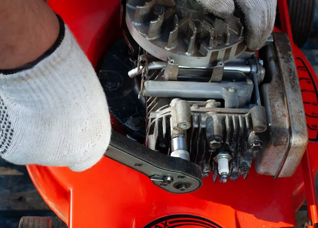 garden machine repair services