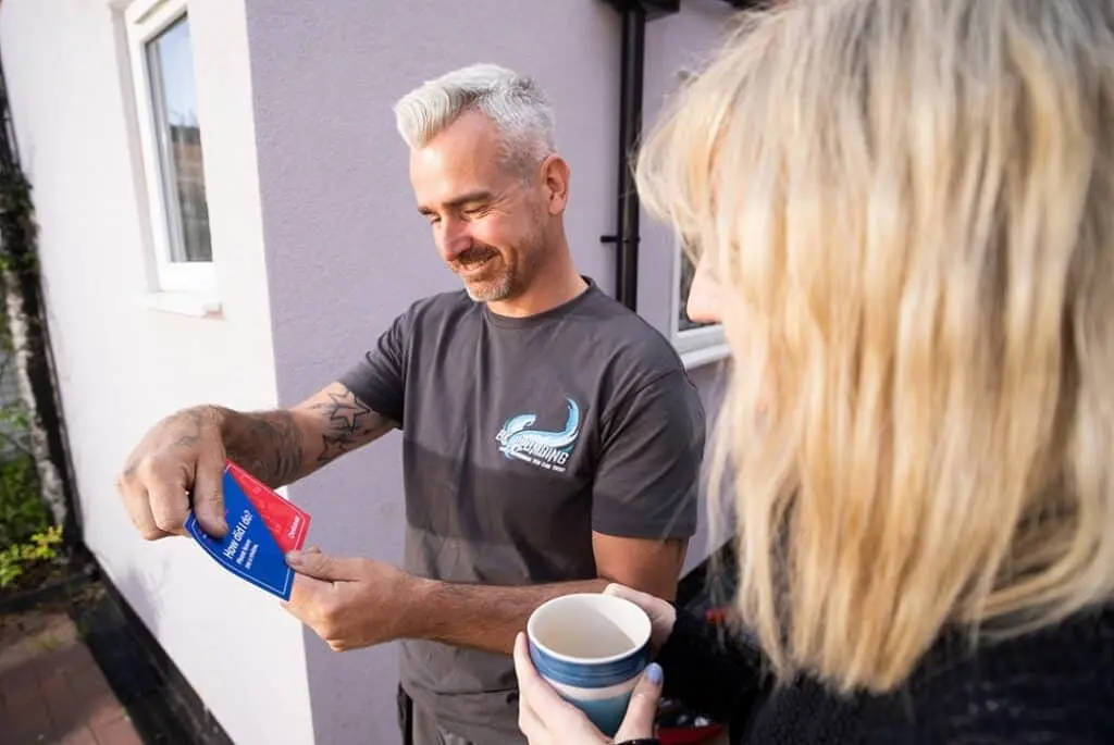 https://www.checkatrade.com/blog/wp-content/uploads/2022/05/homeowner-trade-advocate-1024x685.jpg