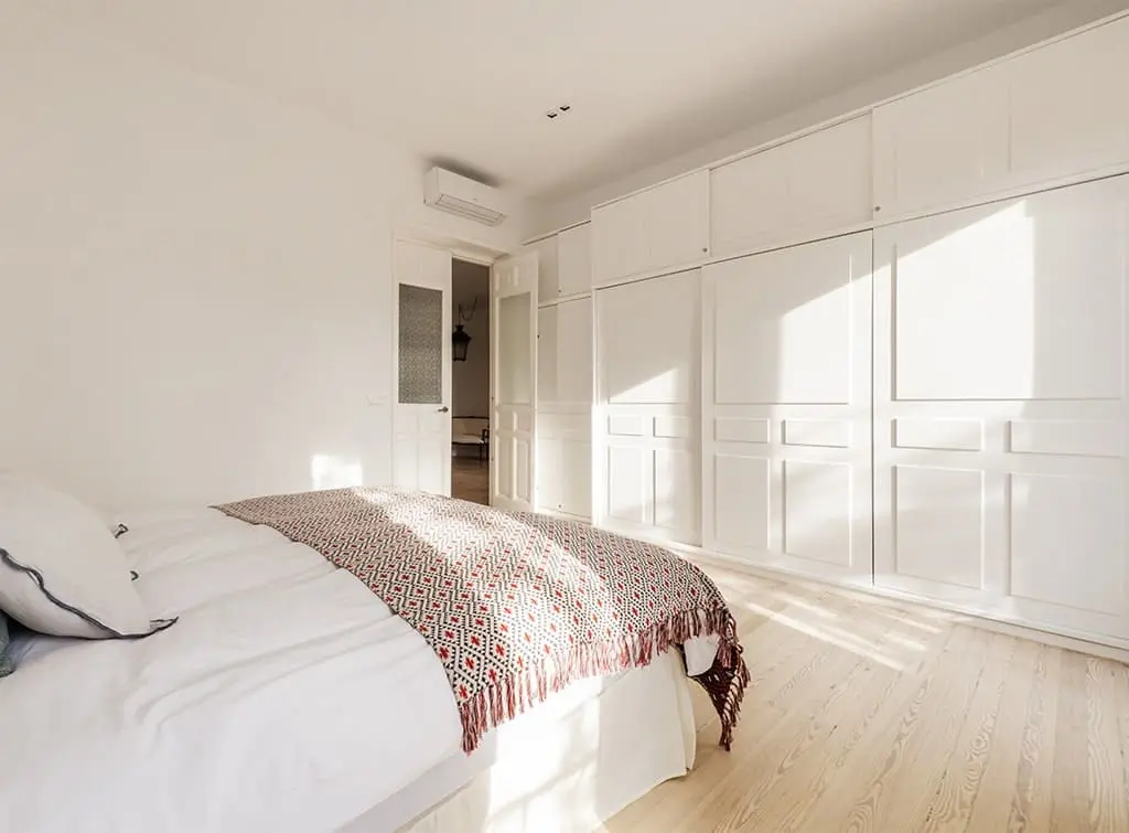 Sliding door fitted wardrobes