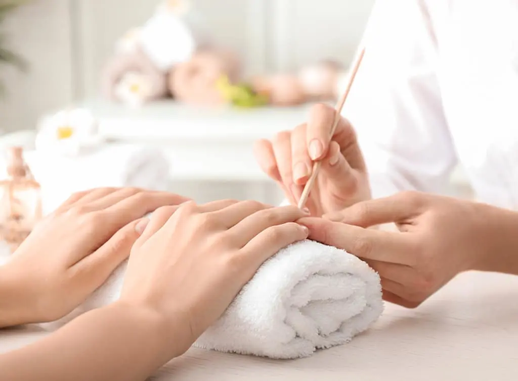 nail bar overview