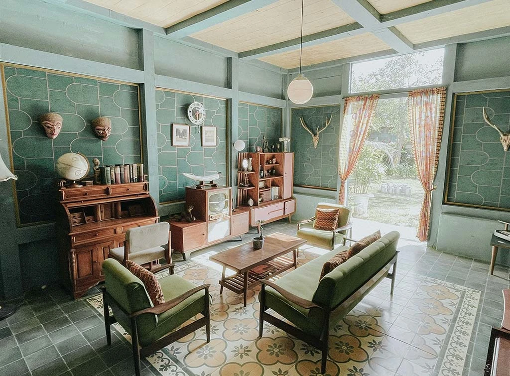 Retro living room concept image