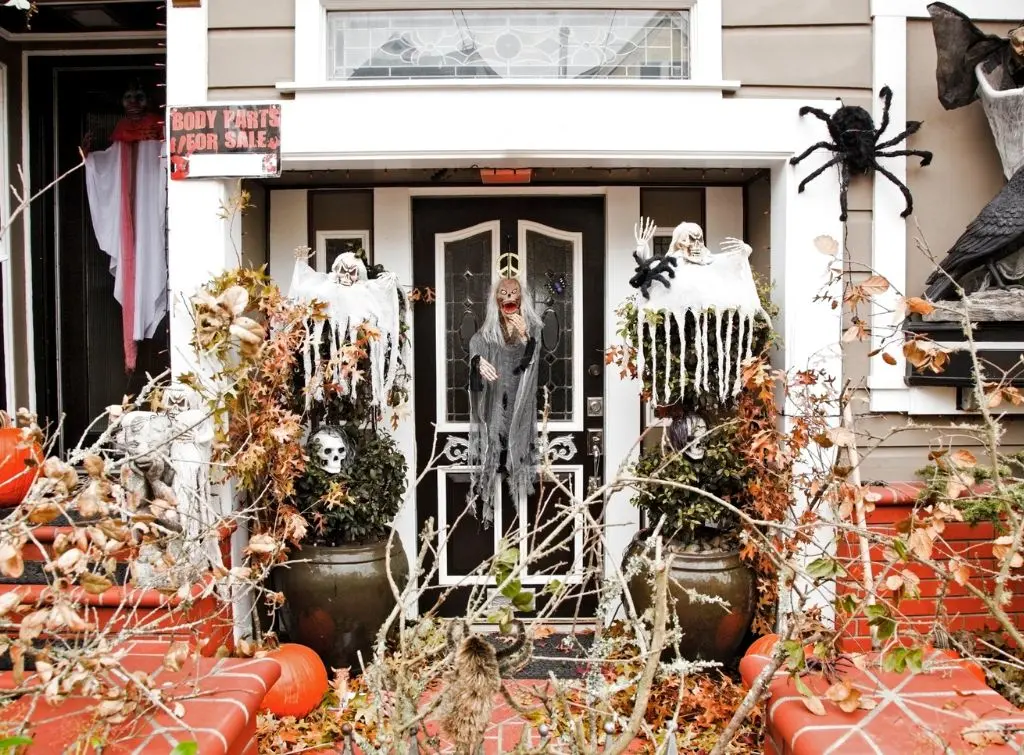 Halloween decorations for a spooky home