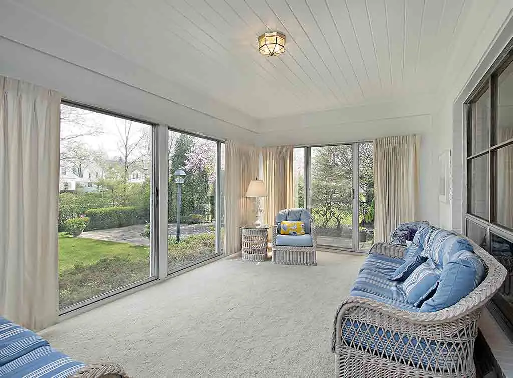 Beach decor sunroom