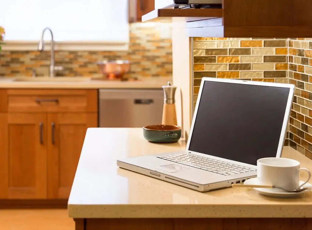 https://www.checkatrade.com/blog/wp-content/uploads/2020/11/quartz-worktop-pricing-calculator-1.jpeg