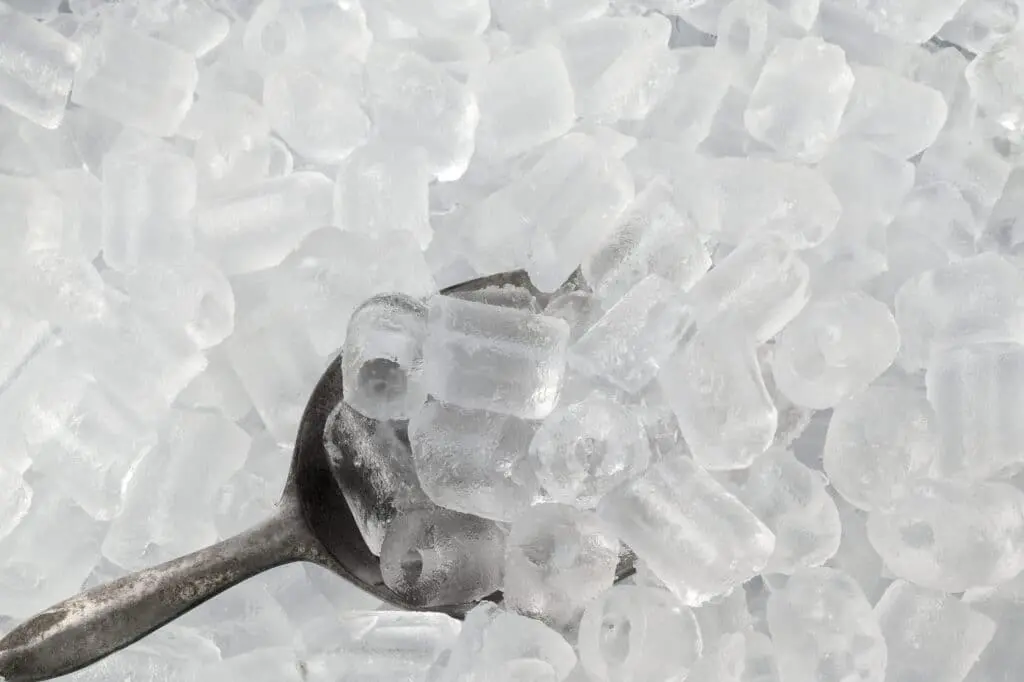 Plumbing to install an ice maker fridge