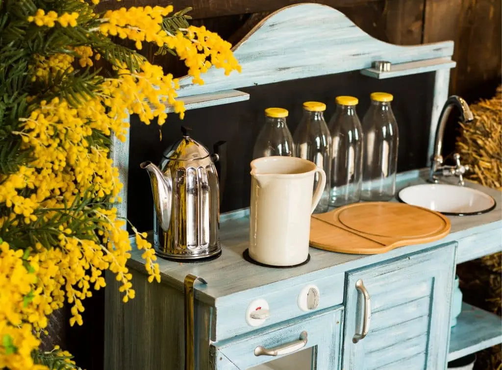 Rustic accessories for a homely kitchen