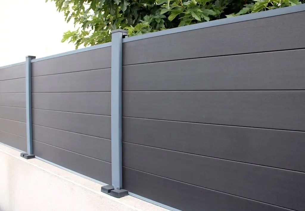 Composite fencing for privacy
