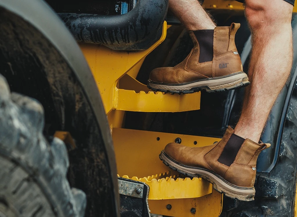 https://www.checkatrade.com/blog/wp-content/uploads/2023/12/most-comfortable-work-boots.jpg