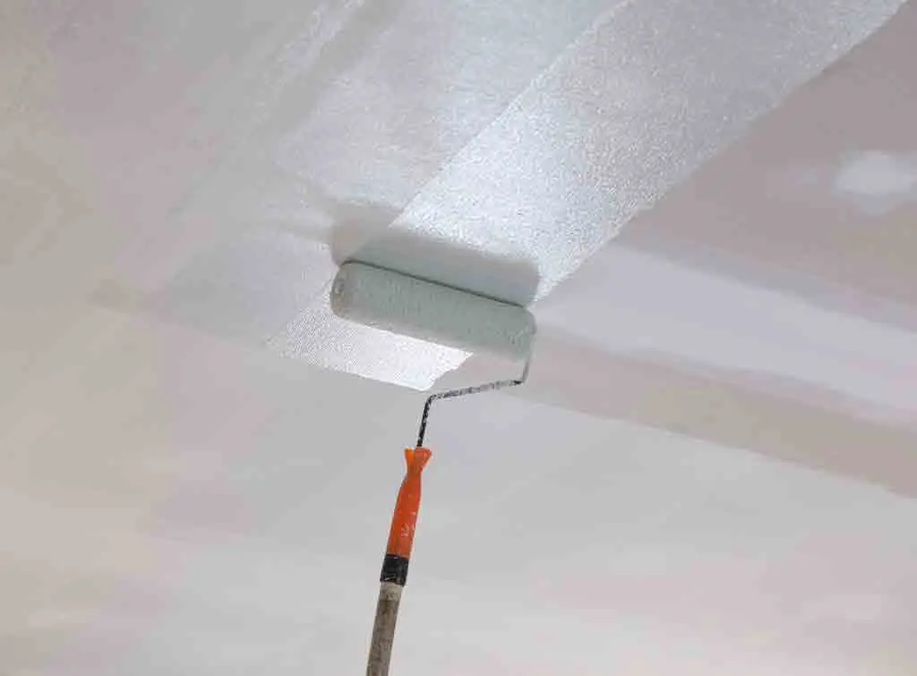 Painted ceiling without roller marks