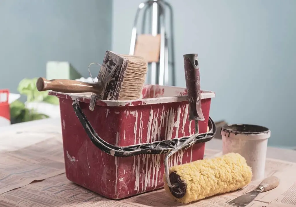 https://www.checkatrade.com/blog/wp-content/uploads/2024/05/painter-supplies-for-marketing-and-decorating-1024x715.jpeg