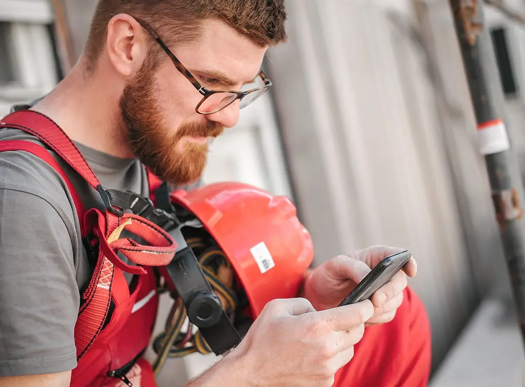 https://www.checkatrade.com/blog/wp-content/uploads/2024/04/Trade-best-apps-for-construction-workers-and-builders-Image-2.jpg