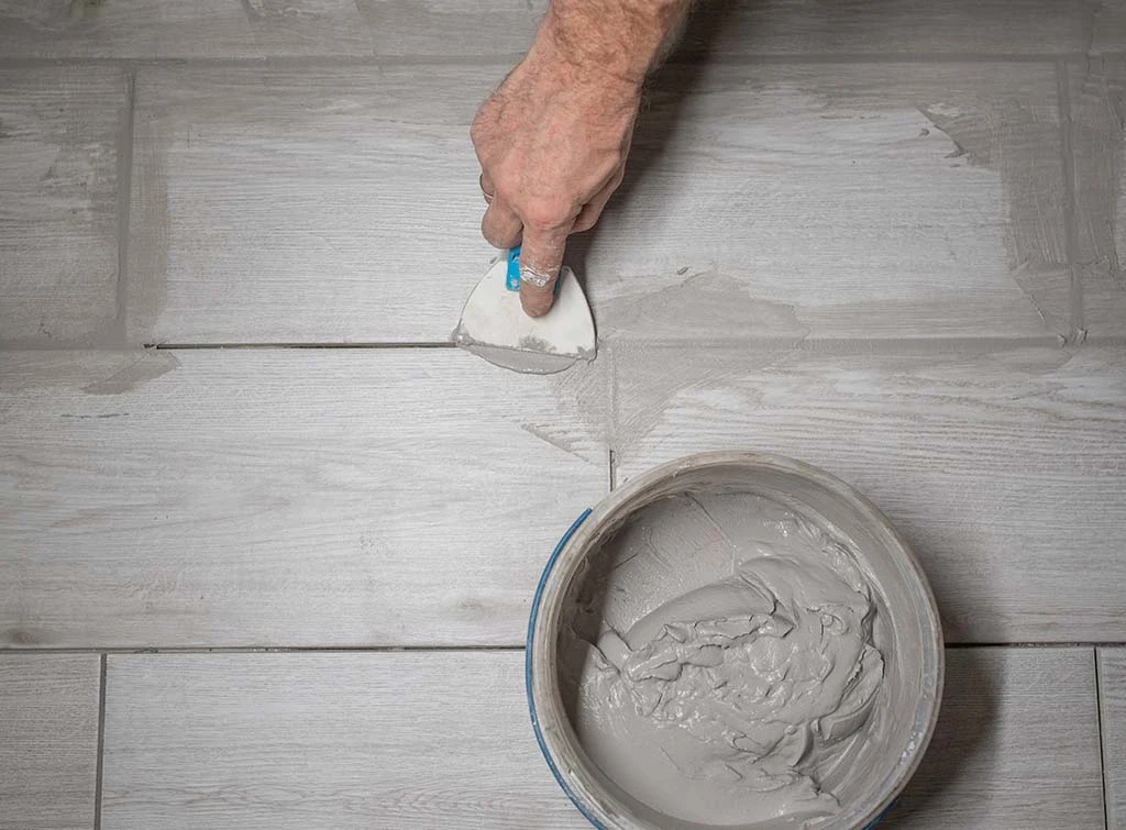 Tiling wall preparation grouting