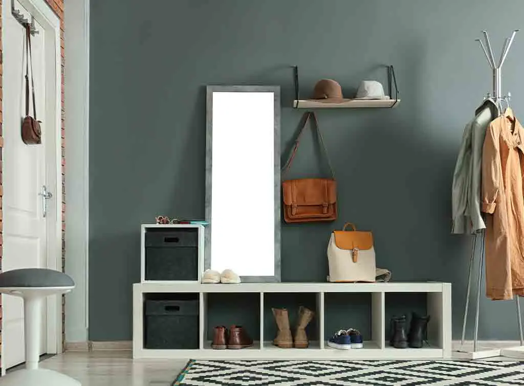 green hallway ideas