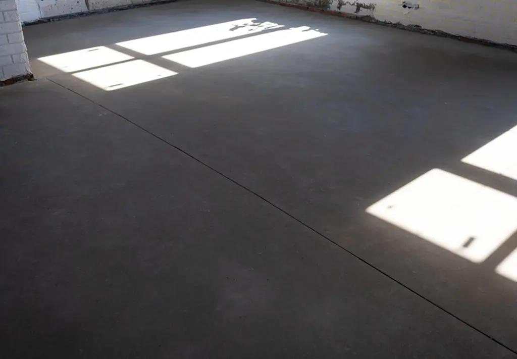 Screed drying