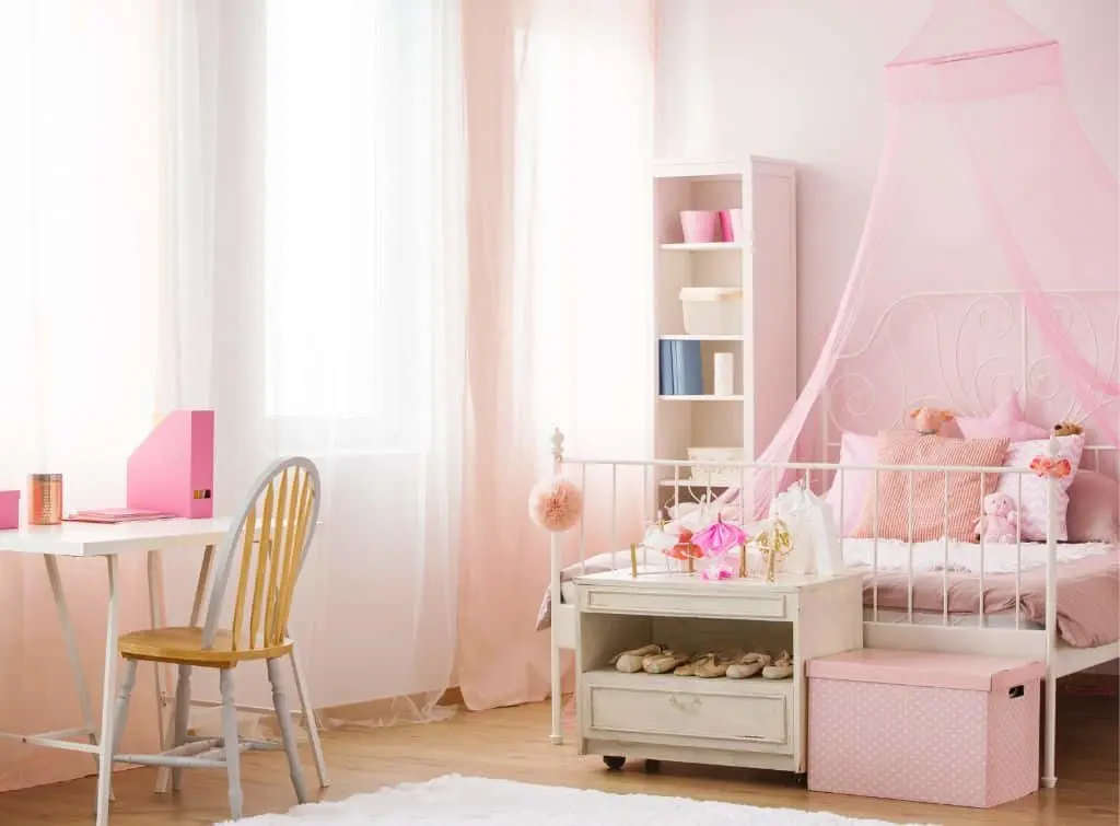 Pink bedroom for a little girl