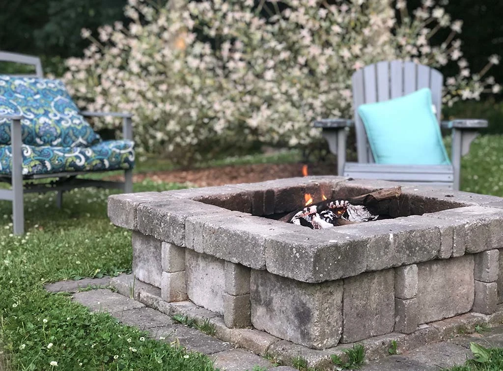 Stone firepit